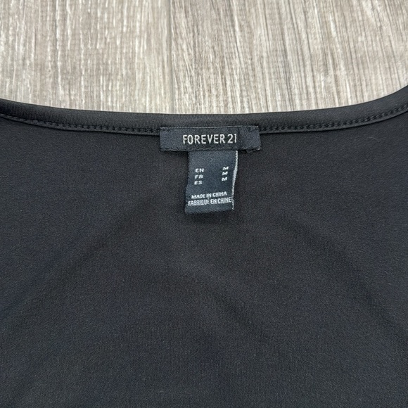 NEW square neck cinched cropped short sleeve - Picture 3 of 7